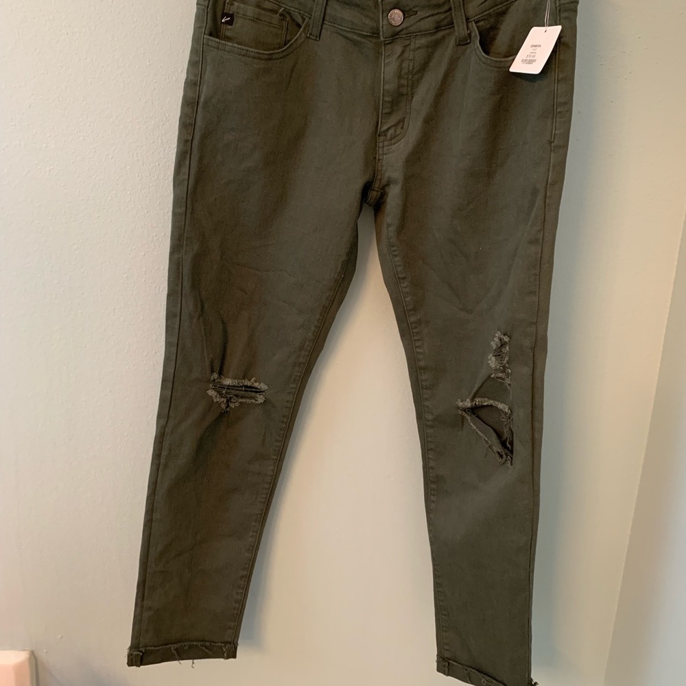 Army green stretch crop legging
